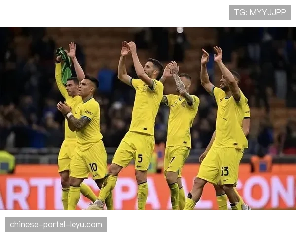 “欧冠主题地铁”在米兰上线，车厢内外绘有国米和米兰的经典瞬间